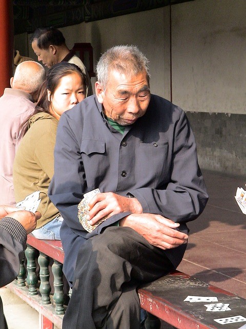 Chinese playing card games