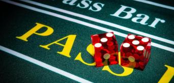 Craps dice