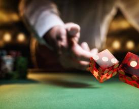 Iron cross craps strategy