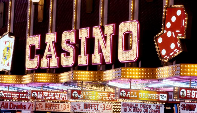 Surviving casino losing streaks