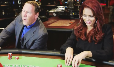 Ray Parlour and Amy Childs playing Blackjack with 888casino