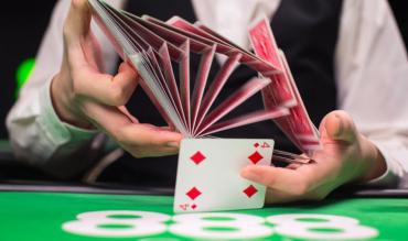 How to Become a Blackjack Dealer