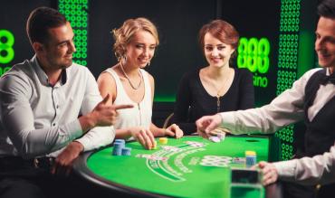 A Primer on How to Tip a Blackjack Dealer