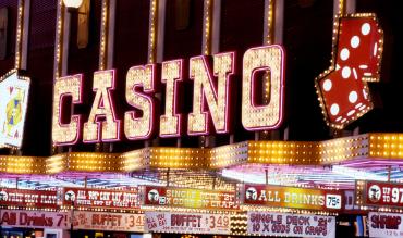 Surviving casino losing streaks