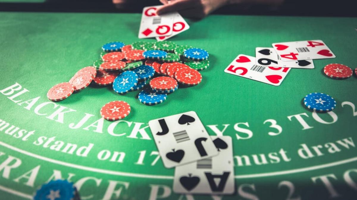 How to Play Several Tricky Blackjack Hands Correctly
